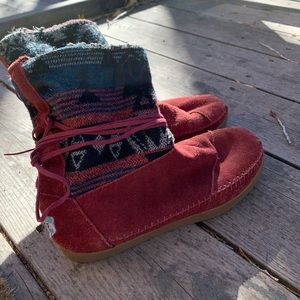 Toms Nepal Boots